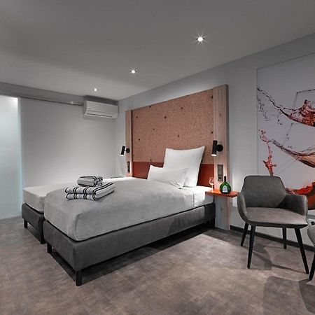 Weinmotel Simon 1 A 알제나우인운터프랑켄 외부 사진